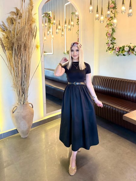 Siyah Debose Kısa Kollu Elbise