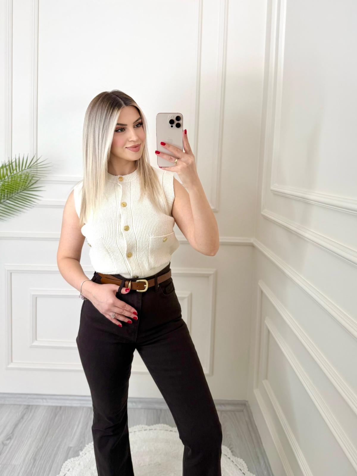 Krem Gold Düğmeli Premium Yelek 2 Krem Gold Düğmeli Premium Yelek - Görsel 2