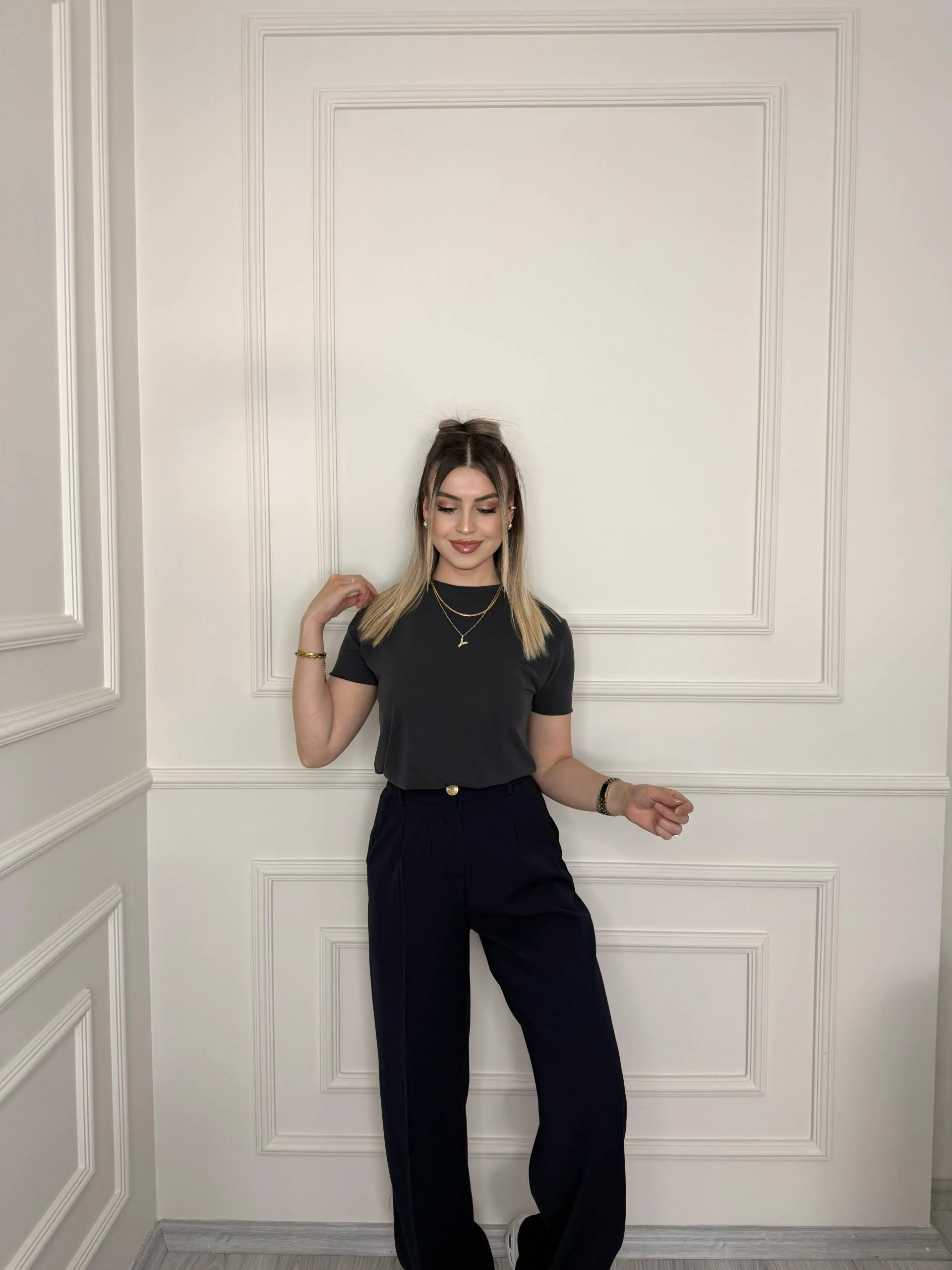 Füme Oysh Modal Kumaş Lazer Kesim Tişört 3 Füme Oysh Modal Kumaş Lazer Kesim Tişört - Görsel 3