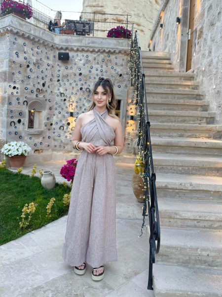 Bej Boyundan Bağlamalı Keten Takım