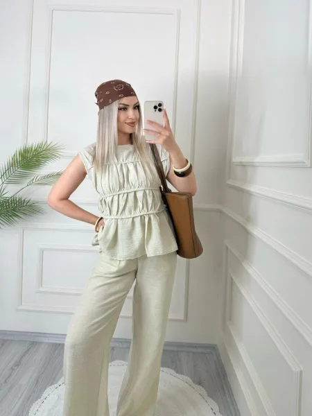 Bej Rengi Layer Bluz Pantolon Takım