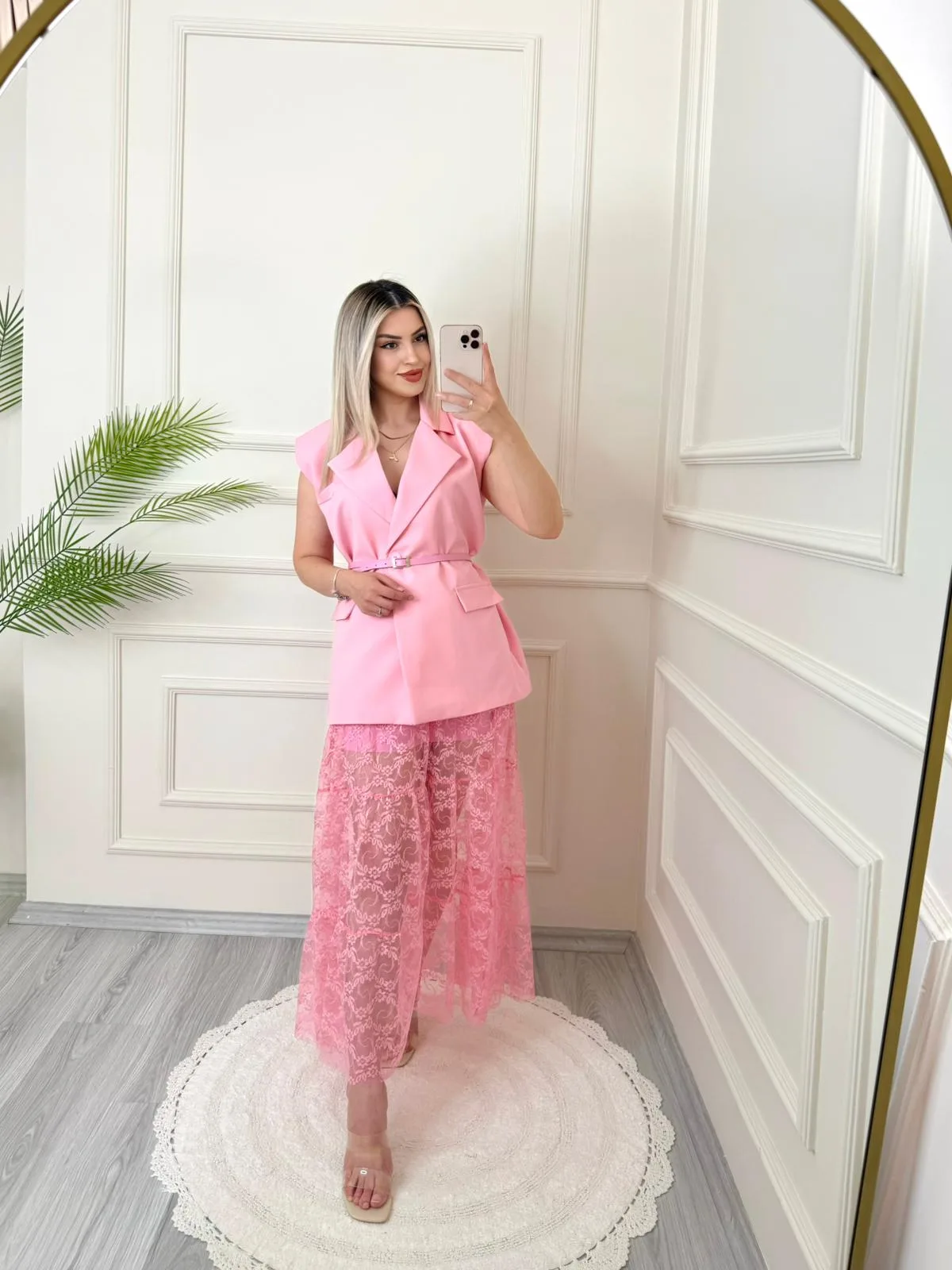 Pembe Dantelli Etek - Görsel 2