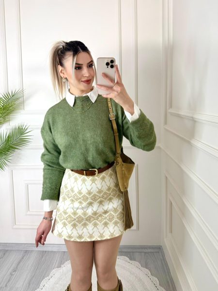 Yeşil Saç Örgü Detaylı Basic Kazak