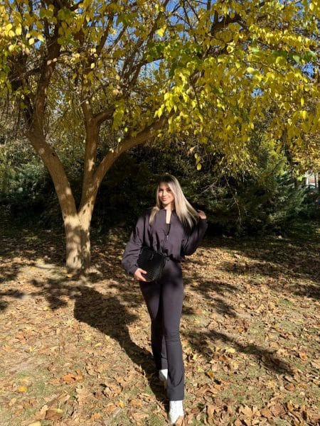 Ana Sayfa 1 Yorkie Siyah Spor Takım