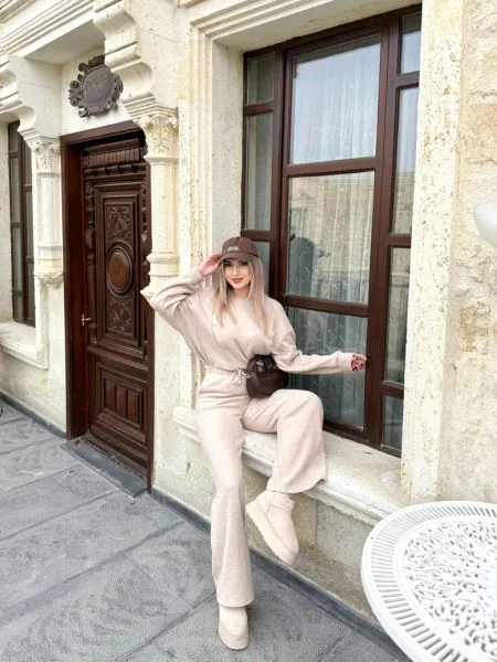 Bej Selanik Örgü Takım