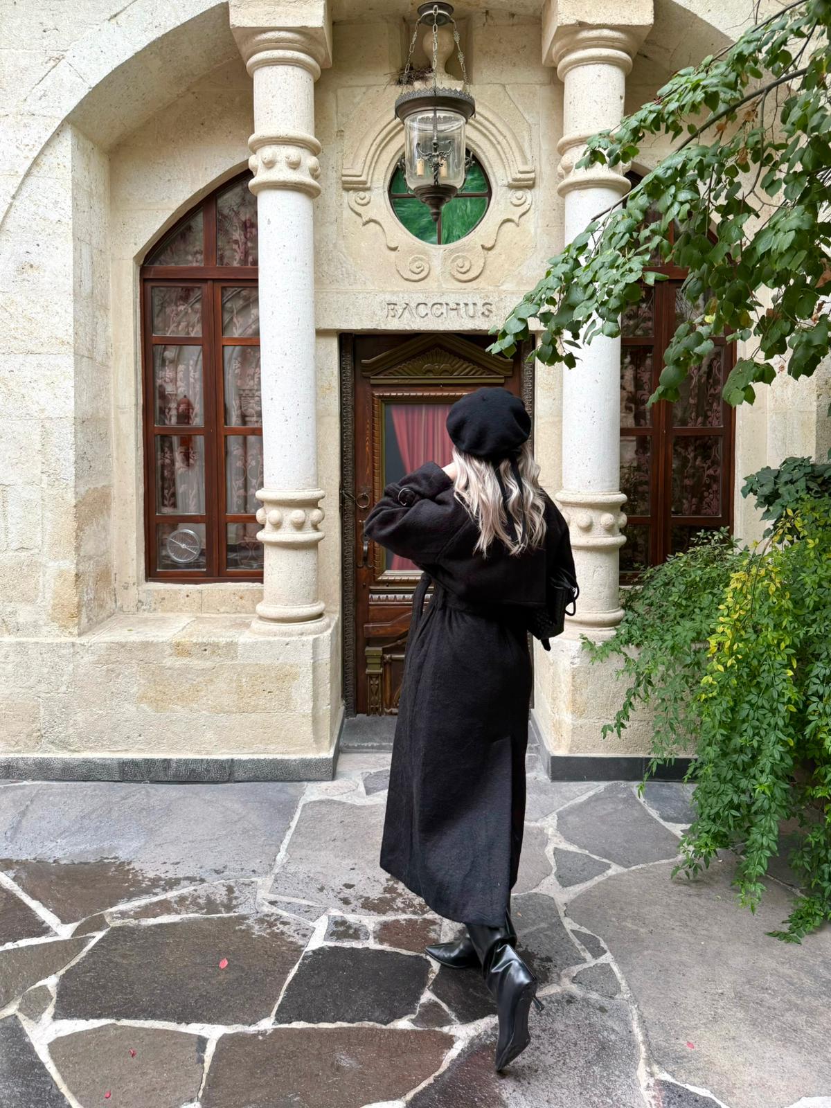 Siyah Vorkuta Kuşaklı Kaban 5 Siyah Vorkuta Kuşaklı Kaban - Görsel 5