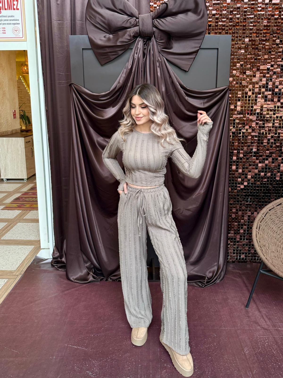 Vizon Dokulu Parmak Geçmeli Takım 2 Vizon Dokulu Parmak Geçmeli Takım - Görsel 2