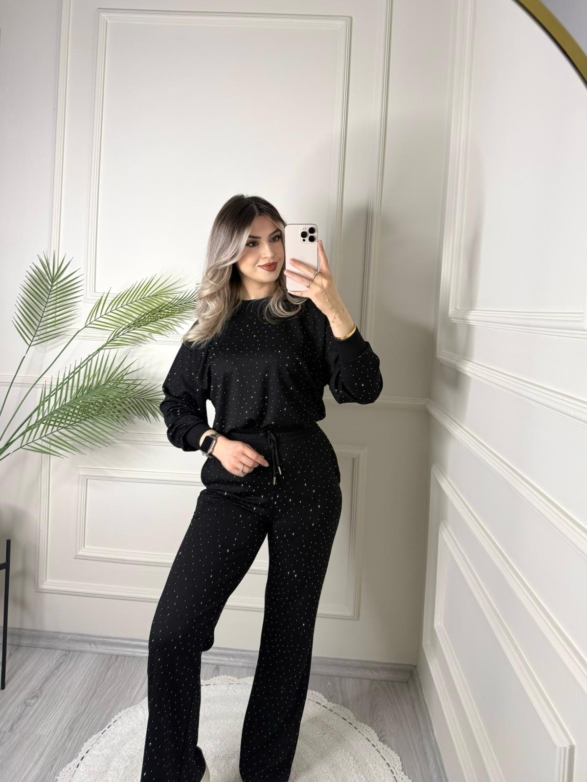 Siyah Oysho Taş İşlemeli Takım 1 Siyah Oysho Taş İşlemeli Takım