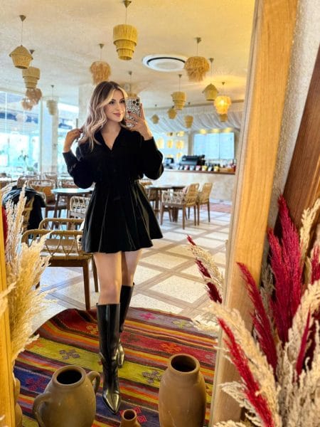 Siyah Volan Etekli Elbise