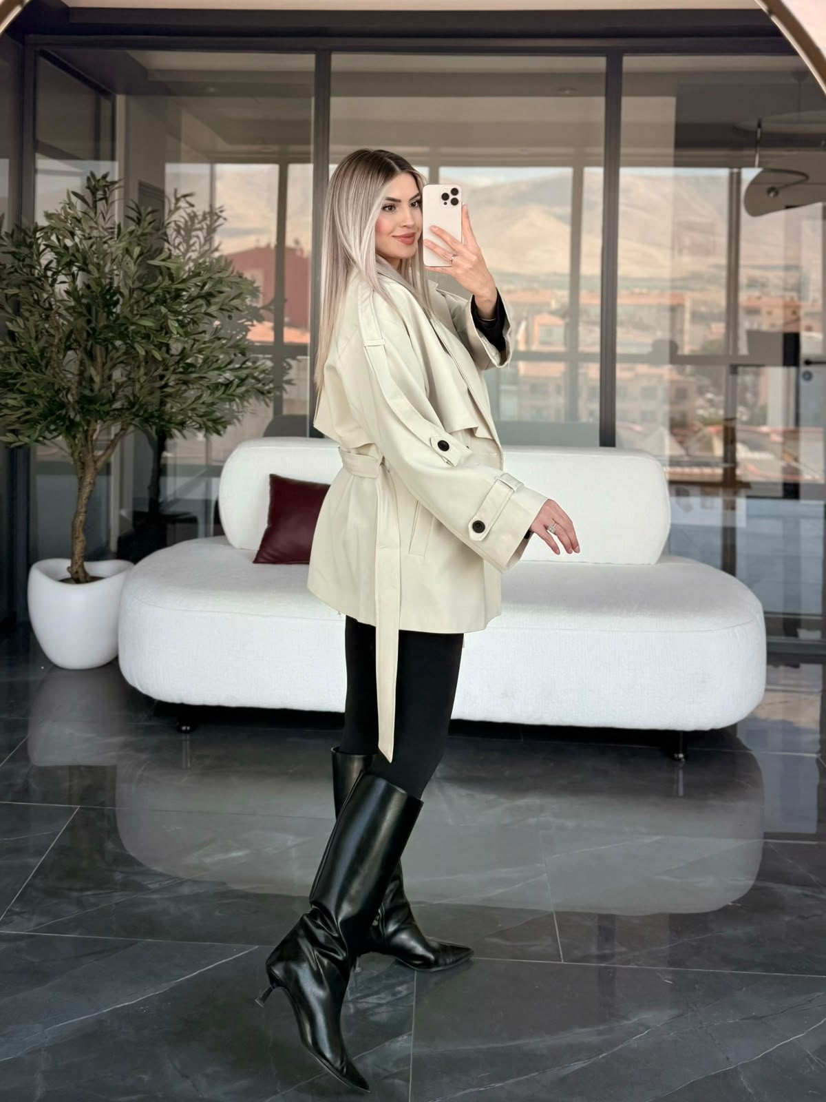 Kuşaklı Kısa Trenç 4 Kuşaklı Kısa Trenç - Görsel 4